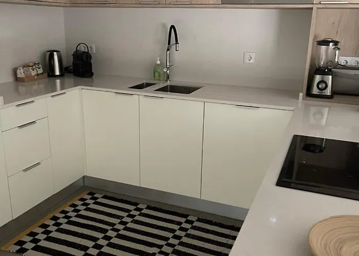 Apartament Pe Da Cruz - Center