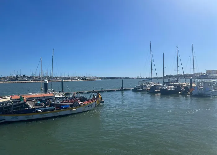 Pe Da Cruz - Center アパート ポルティマン